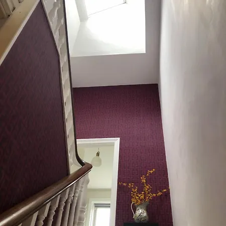 Kulla Loft - Views, High Ceilings & Natural Light شقة هاروغايت